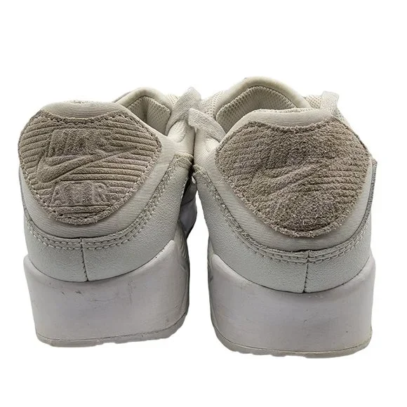 Nike Air Max 90 SE Womens Size 8.5 Shoes Summit White Light Bone CV8824-100